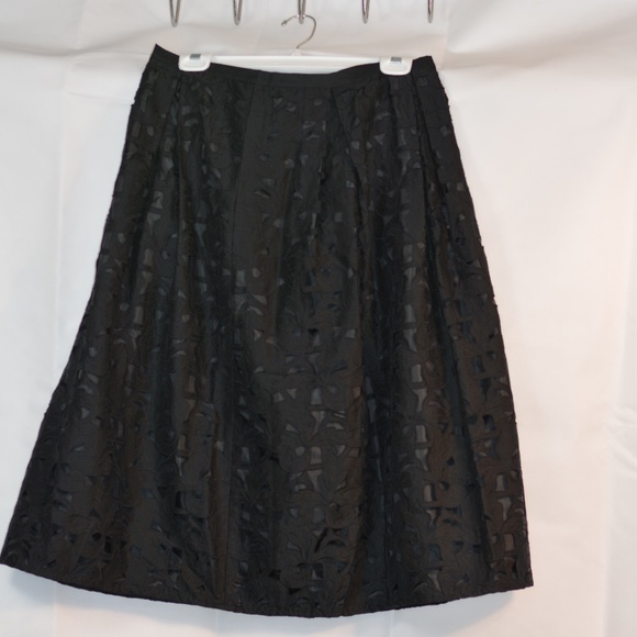 100% Silk Cut Lace Black Skirt SZ 14 Talbots - Picture 7 of 7